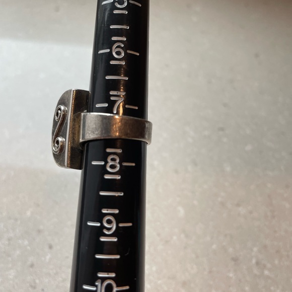 Large SS Ring w/Black Stone - Picture 5 of 7